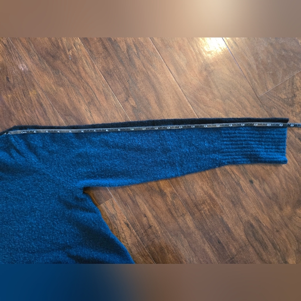 Athleta Transit Merino Wool Blend Colorblock Turtleneck Teal/Black Sweater - Picture 14 of 17